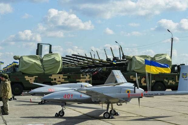 Ukrayna Rusiya hərbi obyektlərinə zərbələrin miqyasını genişləndirəcək
