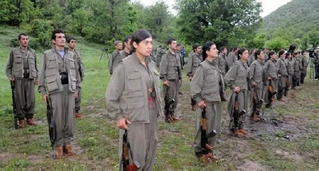 İraqın şimalına hava zərbəsi: PKK ağır zərbə aldı - VİDEO