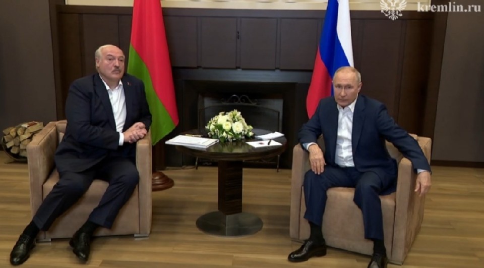 Putin Lukaşenko ilə görüşdə ABŞ-ın dövlət katibi E. Blinkendən danışıb - VİDEO